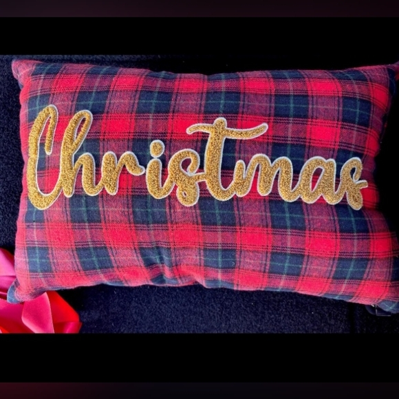 Christmas decorative cushions with the words "merry christmas" 2pcs. - Picture 3 of 5